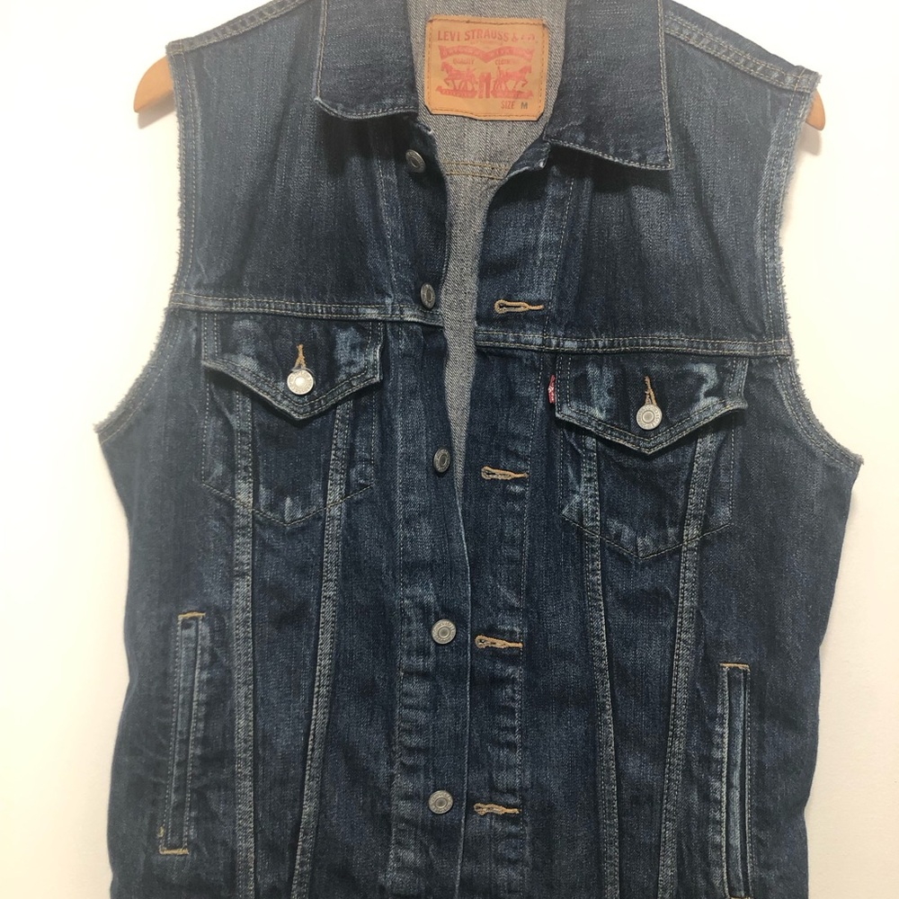 Levi's Men's Dark Blue Denim Vest